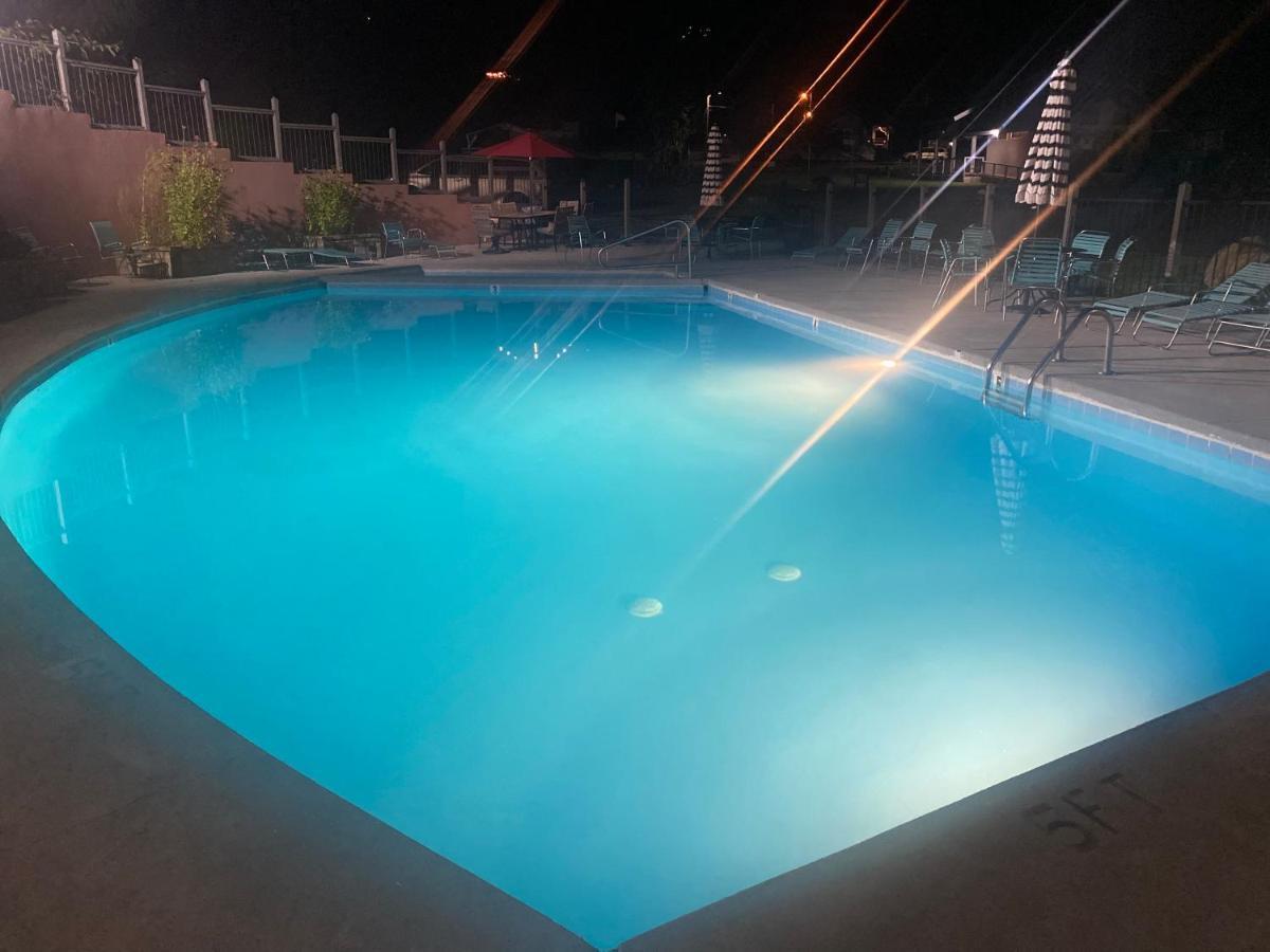 Country Town N' Suites Gatlinburg Luaran gambar